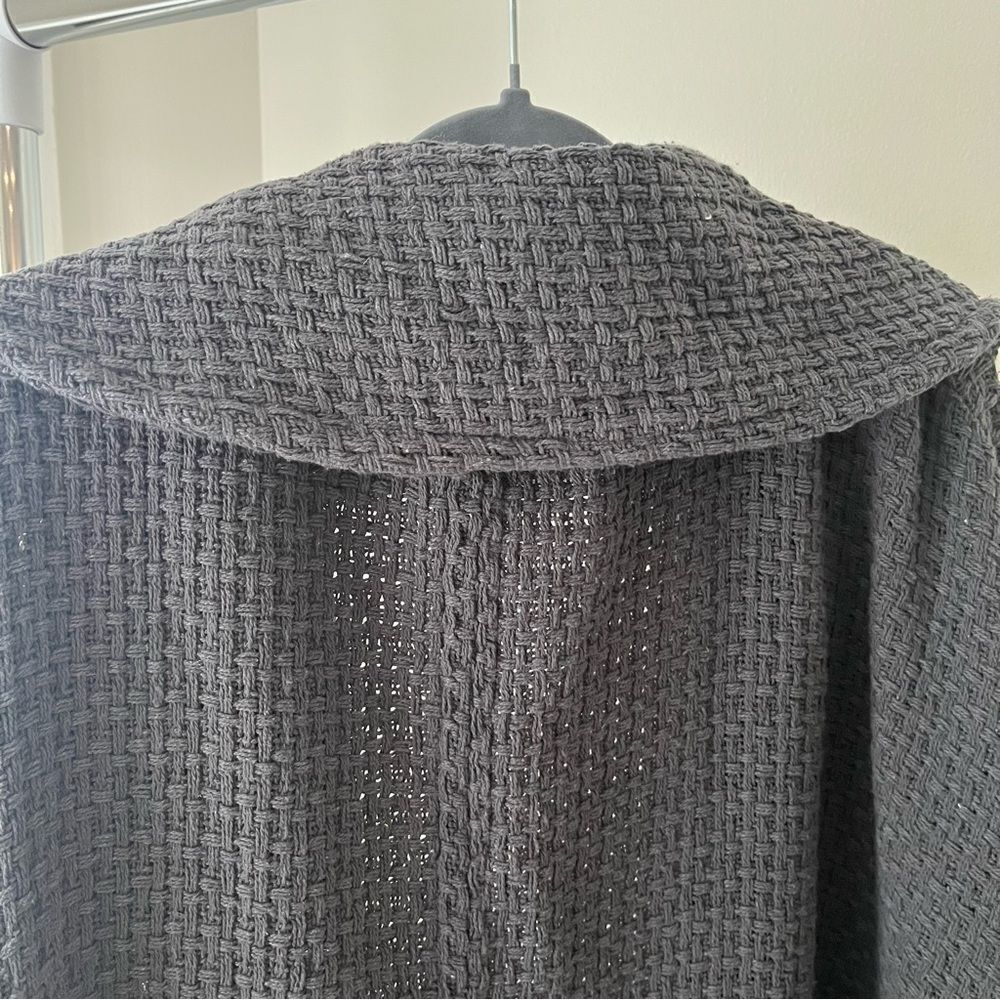 SAACHI Waffle Knit Topper Cape Scarf Cardigan Wrap in Dark Gray Cotton One Size - Picture 12 of 12